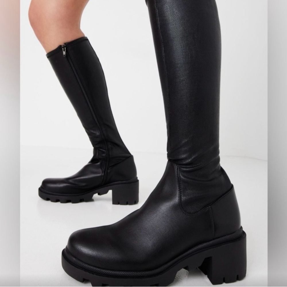 New woman’s MADDEN NYC black comfortable boots size 6